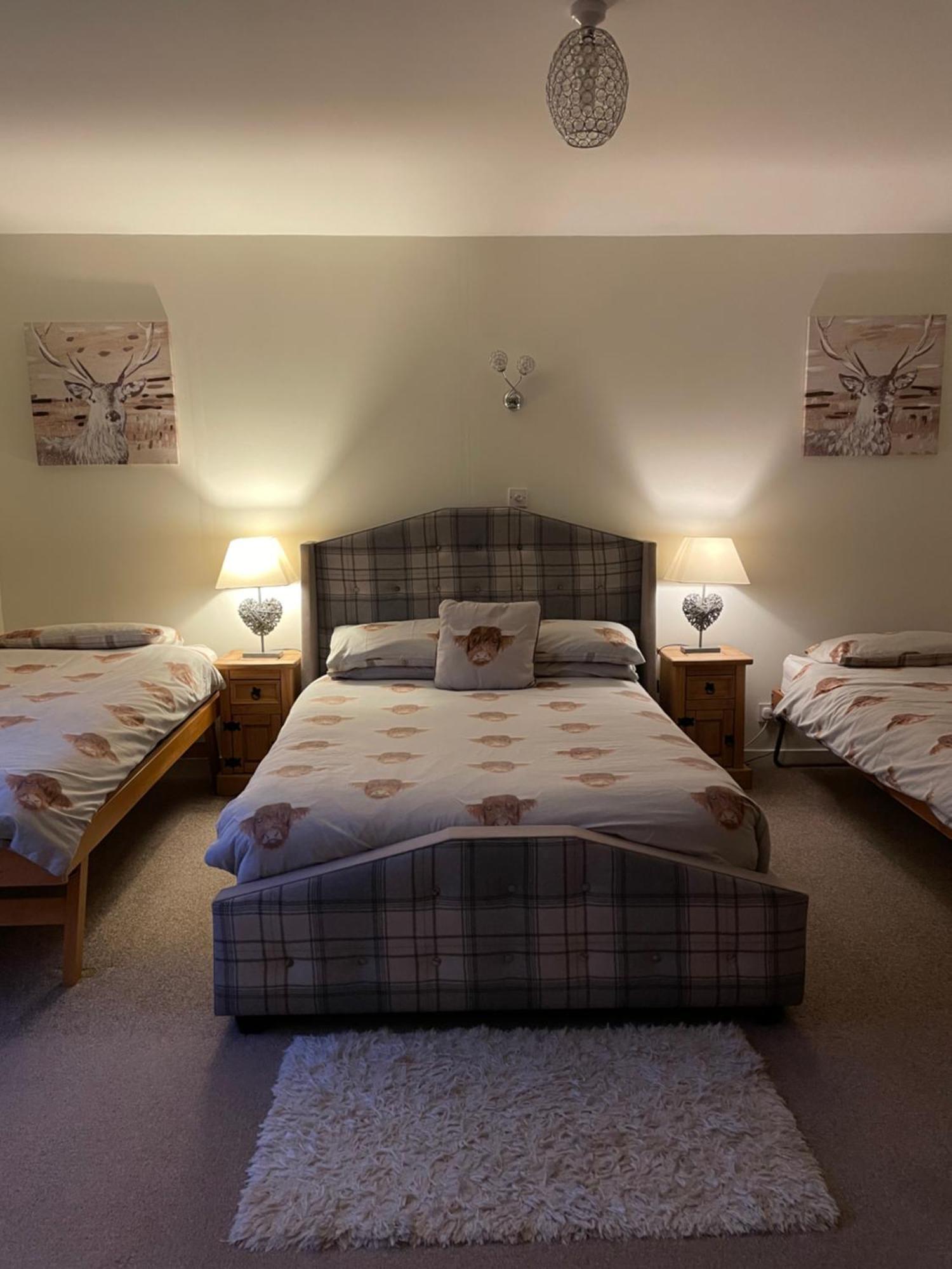 Charleston Apartment Self Catering 5 Min Drive From Town Centre Inverness Exterior foto